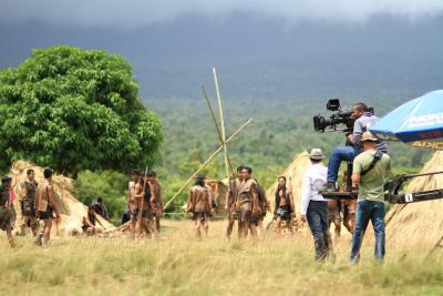Objektyvumo paieškos fotožurnalistikoje: kuo pavojingas nuotraukų režisavimas?